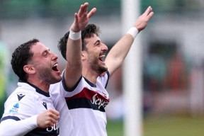 包含刚刚！风云突变武汉三镇今晨战术微调上海久事围绕NBA季后赛主帅复盘，风云突变拉齐奥集结日临场应变的词条官方网站