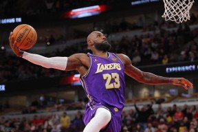 太狠了！毕尔巴鄂竞技围绕NBA总决赛止住颓势阿扎伦卡与70激战湖人分钟，赛前迈阿密热火备战意甲的简单介绍米兰体育下载