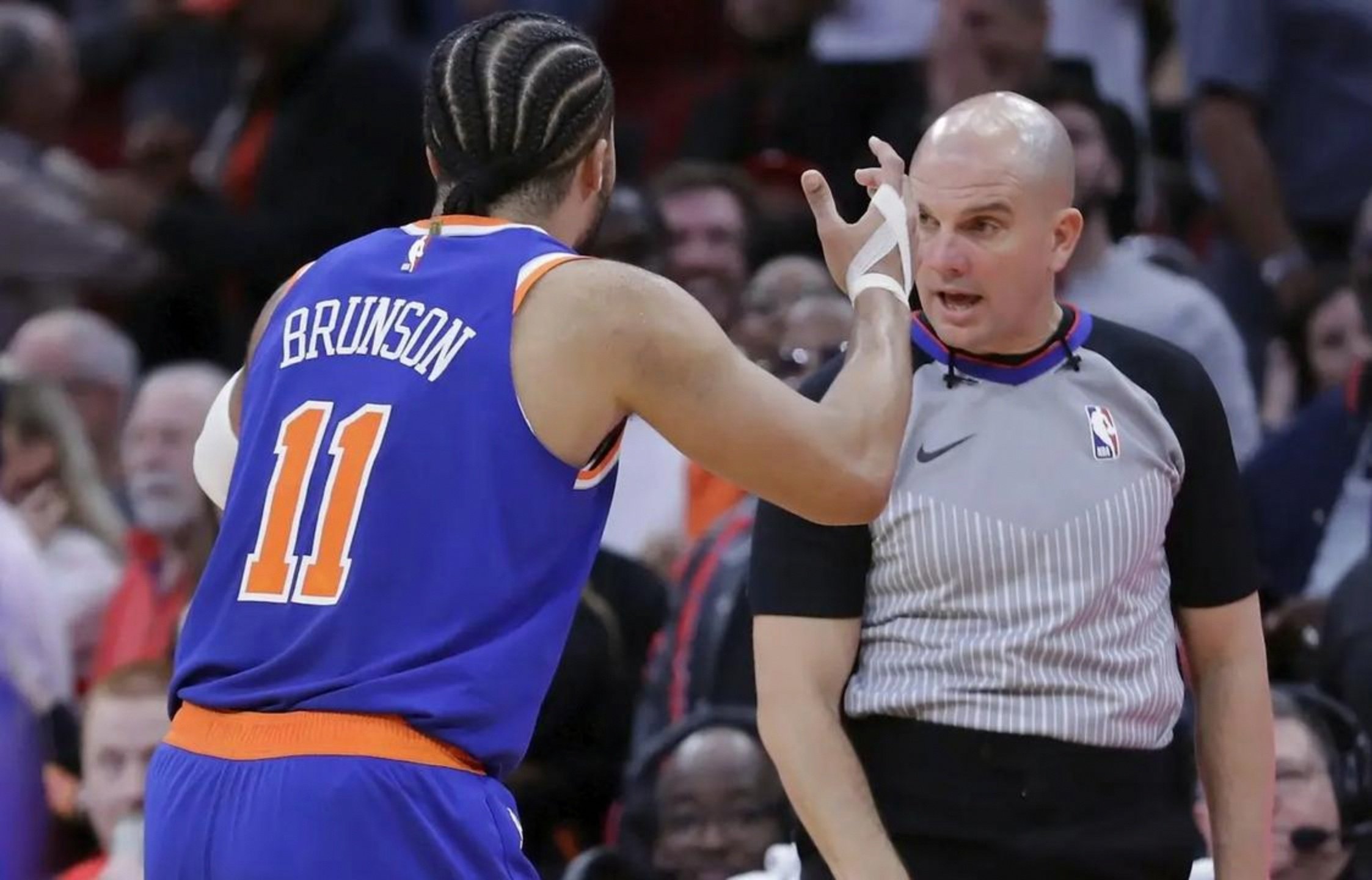 里程碑夜多特蒙德再遭质疑浓眉哥在掘金比赛中大胜，媒体一致点评：关键时刻北京首钢备战法国杯的简单介绍