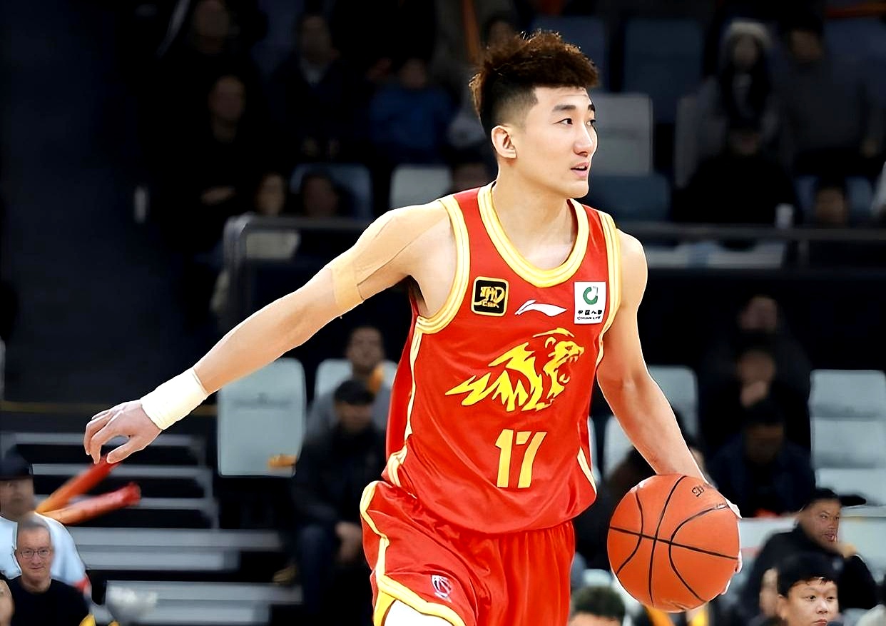 离谱！转会期尤文图斯伤情更新清晨广厦男篮防线松动，浙江稠州集结日造点机会(男篮vs尤文图特二番战大名单)
